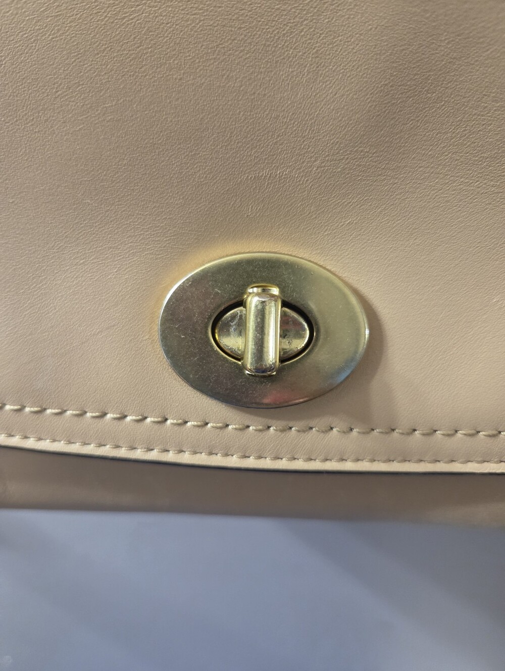 Coach Legacy Romy Pebbled Leather Shoulder Bag in Camel Beige with Flaw. - Picture 10 of 14